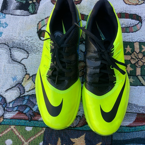 highlighted nike shoes